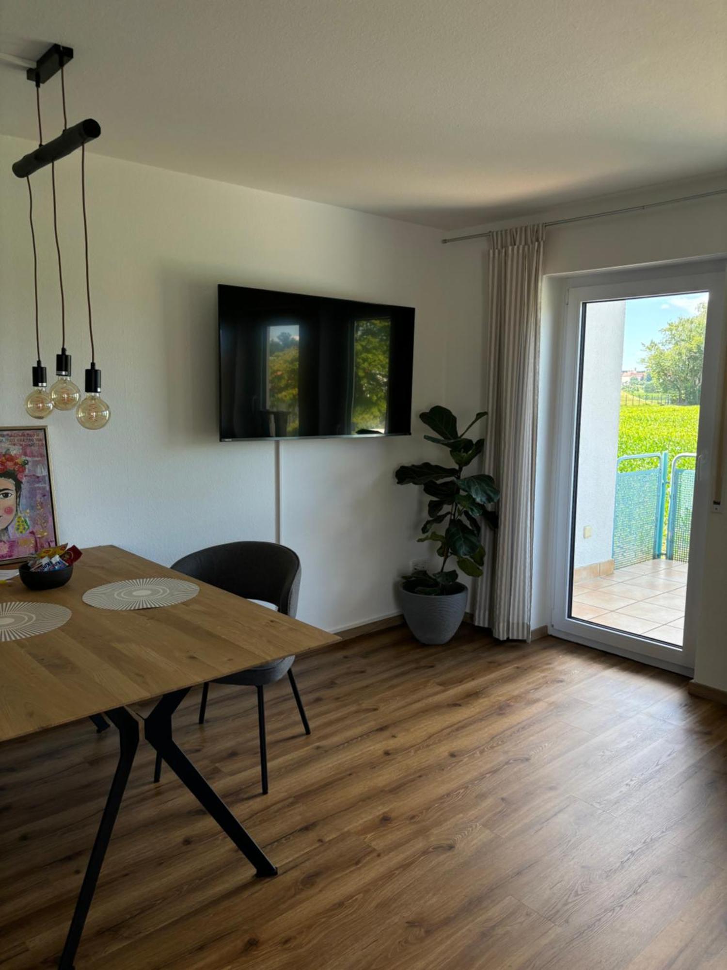 Stilvolles Ferienapartment Am Thermalbad Mit Blick In Die Natur Bad Saulgau Eksteriør billede